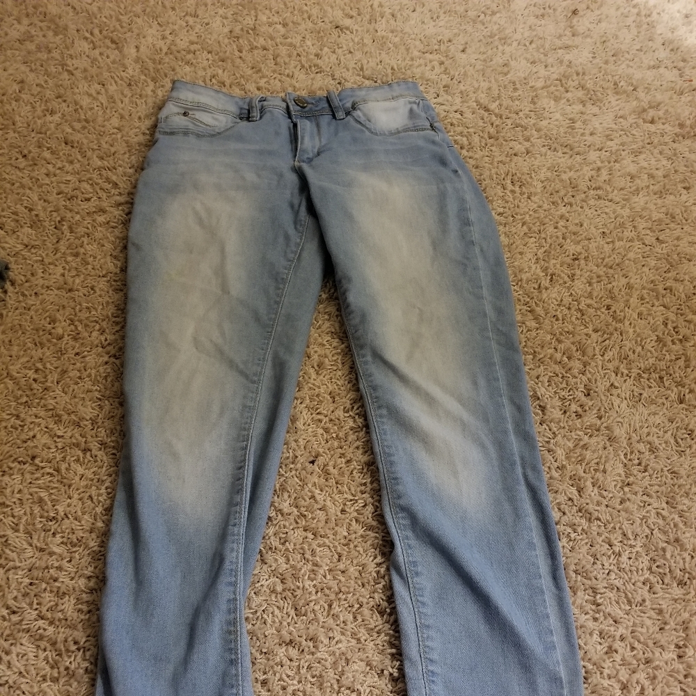 Jeans
